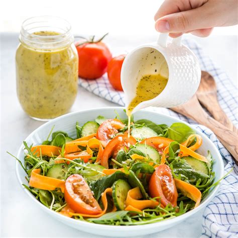 Classic Vinaigrette Salad Dressing Recipe - The Busy Baker