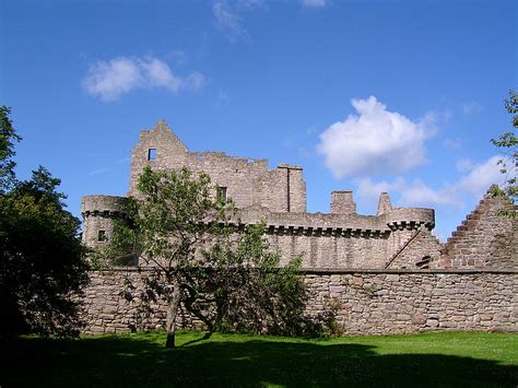 The Other Castle – Craigmillar Castle – The Local History Blogger