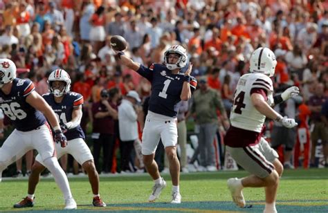 Auburn football: 2023 regular season grades - AuburnSports: Auburn ...