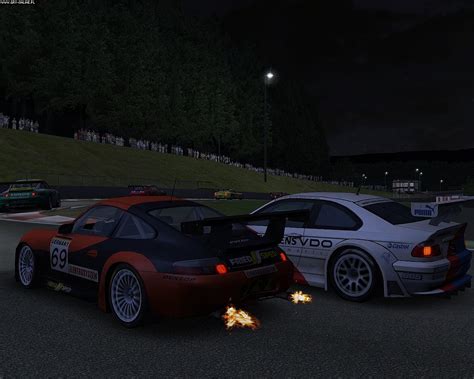 GTR 2 FIA GT Racing Game - galeria screenshotów - screenshot 7/20 | GRYOnline.pl