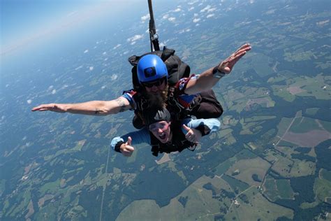 Tandem Skydiving Photos - Skydive Carolina