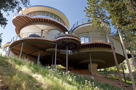 Extraordinary mid-century design in Colorado: Round House