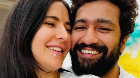 Vicky Kaushal gushing over wife Katrina Kaif’s Punjabi is husband goals. Watch video - India Today