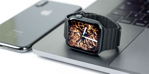 The 15 Best Custom Apple Watch Faces