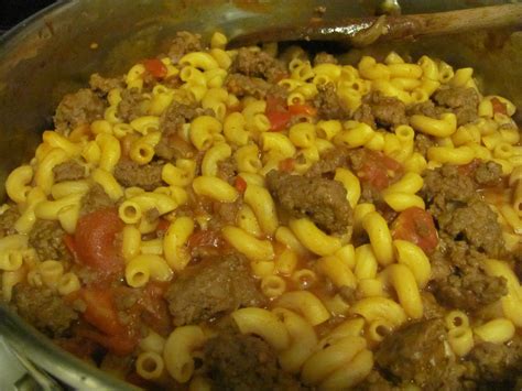 Lutz Family Cookbook: School Cafeteria Goulash