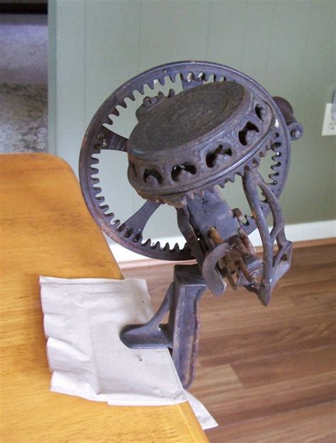 Antique Cast Iron APPLE PEELER PARER Mrkd Reading 1878 Works | Antique cast iron, Antiques ...