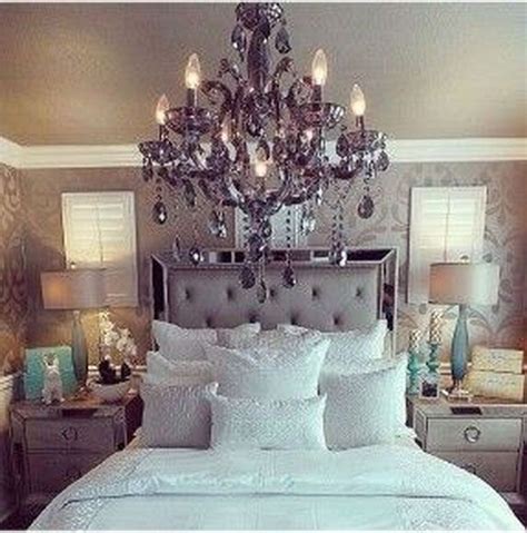 20+ Top Old Hollywood Glamour Bedroom Interior Design Ideas | Glamourous bedroom, Home bedroom ...