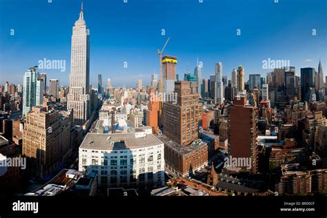 34th Street Manhattan High Resolution Stock Photography and Images - Alamy