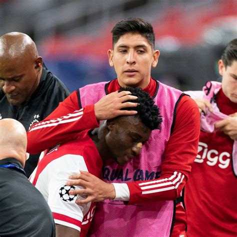 Ajax console Mohammed Kudus after injury on his Champions League debut - Ghana Latest Football ...