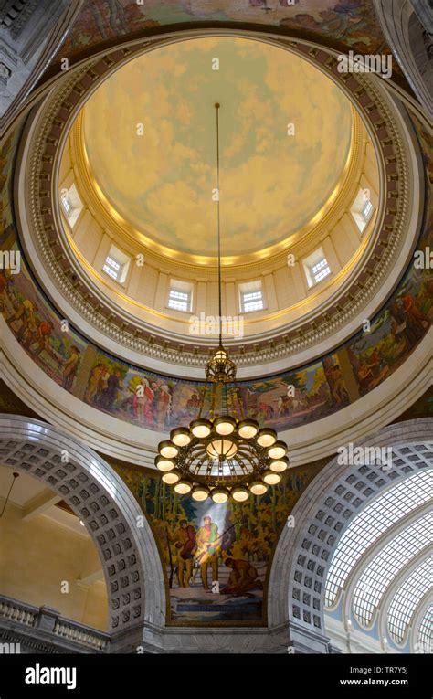 Utah State Capitol Building Interior Stock Photo - Alamy