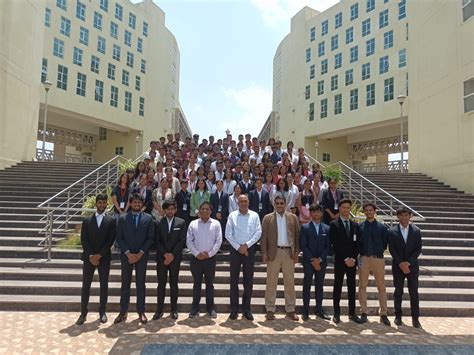 IIM Ranchi concludes Young Changemakers Programme