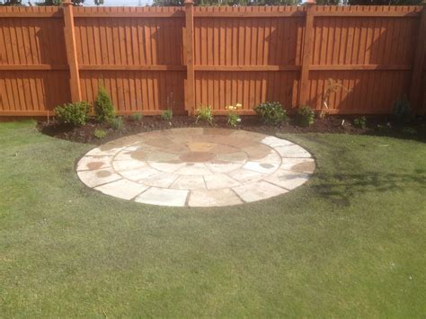 Stone circle - David Bishop Garden Design