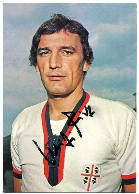 1969-70 Italian Serie A top goalscorer - Luigi Riva of Cagliari (21 goals). | Squadra di calcio ...