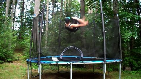 How to Backflip on a Trampoline - Beginners Tutorial - YouTube