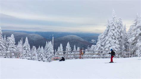 10 Incredible Upstate New York Ski Resorts For Families - Adventure Family Travel - Wandering Wagars