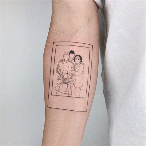 Minimalist Family Portrait Tattoos in 2022 | Family tattoos, Geometric tattoo outline ...