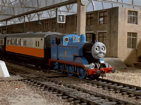 Never liked how they decided to use an orange branchline coach as ...