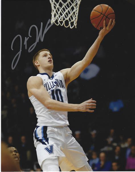 Autographed Donte DiVincenzo 2018 Villanova University Basketball 8X10 Photo COA - Main Line ...