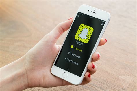 Snapchat stories posted from your camera roll will no longer have an ugly white frame - The Verge