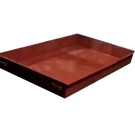 Galvanized Coating Mild Steel Concrete Mixing Tray, Size: 10 X 10 Inch ...