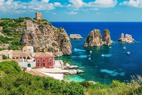 Scopello: spiagge, cosa vedere e hotel consigliati - Sicilia.info