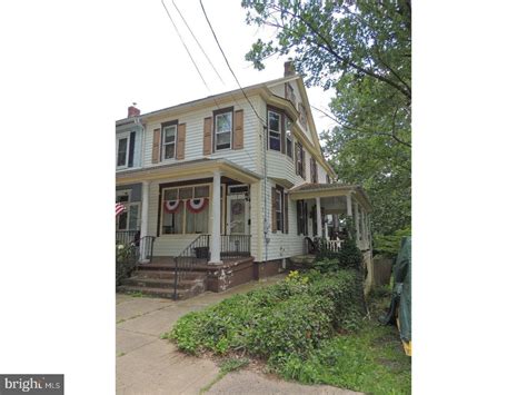 339 Seminary St, Pennsburg, PA 18073 | MLS# 1001784040 | Redfin