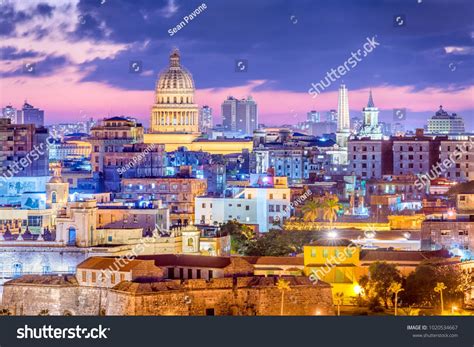 Havana, Cuba downtown skyline. #Sponsored , #sponsored, #Cuba#Havana#skyline#downtown | Cuba ...