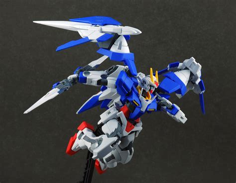 Review: HG 00 Gundam & 0-Raiser – Hobby Hovel