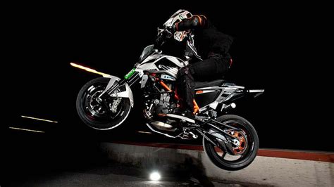 For > Stunt Bike HD wallpaper | Pxfuel