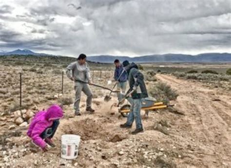 Building off-grid homes to help veterans — Veterans Off-Grid