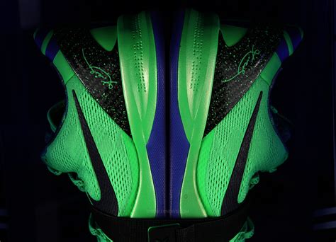 Nike Kobe 8 Elite "Superhero" - Special Edition Packaging - SneakerNews.com