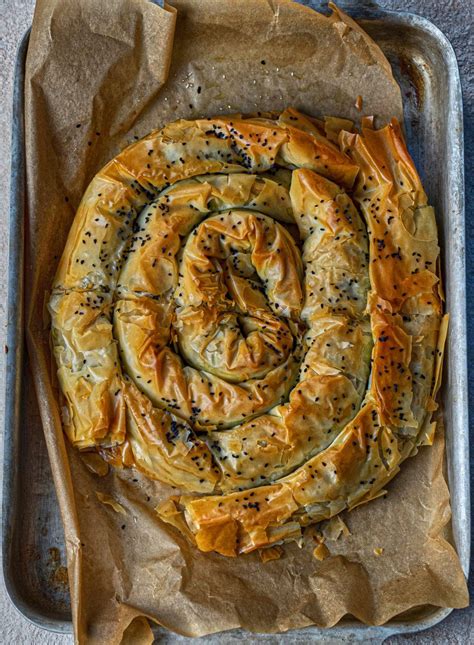 Savory Vegan Spinach Filo Pastry Recipe – Bettina's Kitchen