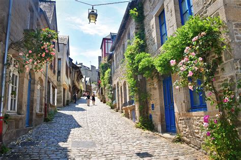 Explore Dinan in 10 Remarkable Landmarks - French Moments