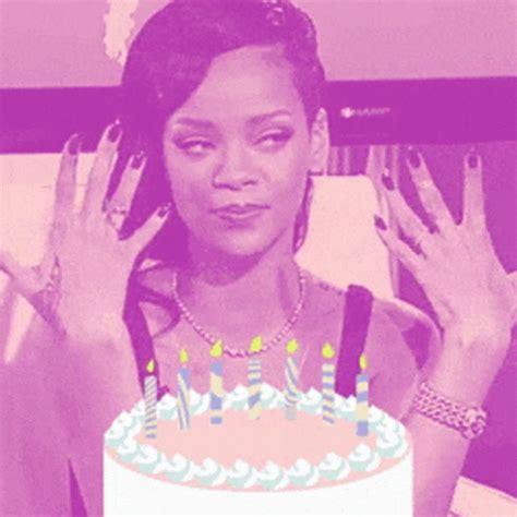 Happy Birthday Rihanna GIF - HappyBirthday Rihanna BirthdayCake ...