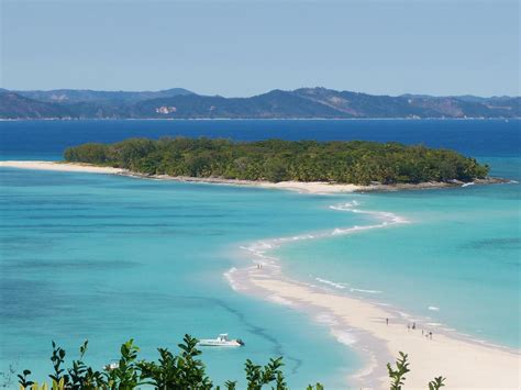 3-Day Nosy Be Island Excursion Cruise in Madagascar