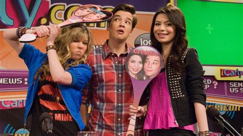 The "iCarly" Mystery of Who Freddie Really Loved May Finally Be Solved ...