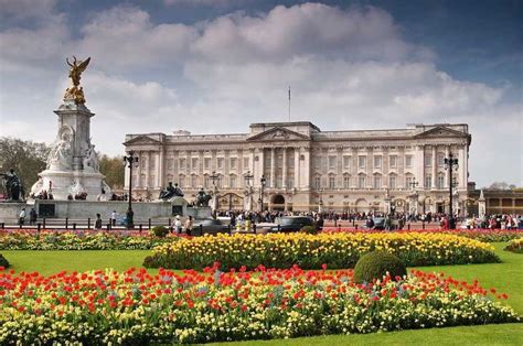 Monumentos Históricos da Inglaterra | Kuro-fãs 😍 Amino