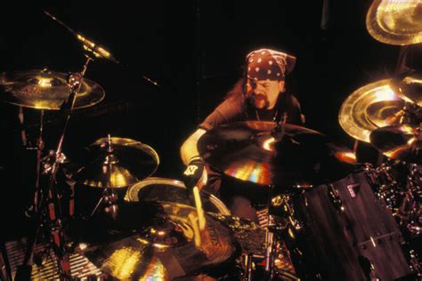 How did Pantera drummer Vinnie Paul die?