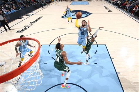 Grizzlies vs. Bucks photos 12.15.22 Photo Gallery | NBA.com