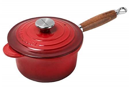 Le Creuset Saucepan - with lid - Tradition - Cerise - ø 18 cm / 1.8 Liter | Buy now at Cookinglife