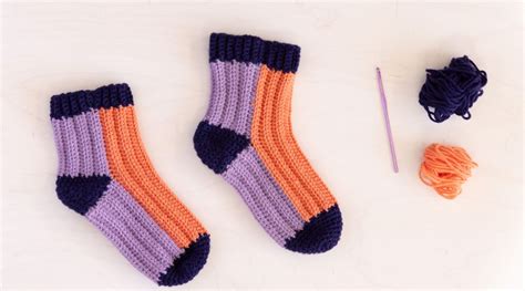 Crochet Ribbed Socks – Glenside Library