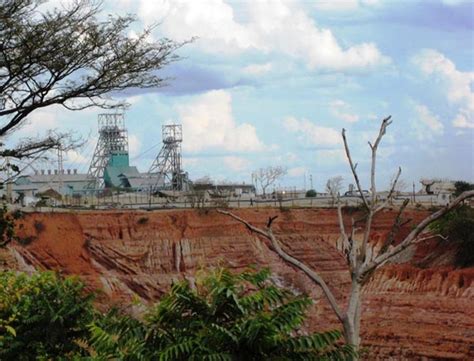 Ten killed in Zambia copper mine dump collapse — police - MINING.COM