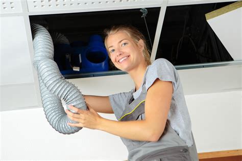 How To Clean Your Air Ducts Yourself (Full DIY On Air Duct Cleaning) - Interior Designs Hub