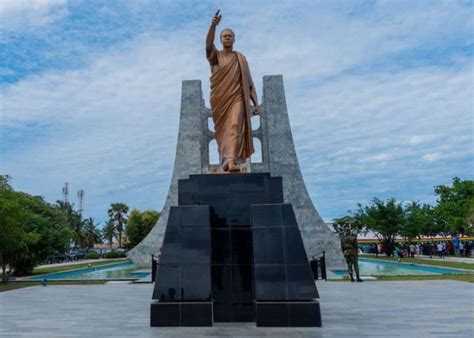 Kwame Nkrumah Statue