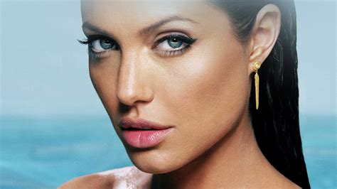 Stunning 4K Ultra HD Wallpaper of Angelina Jolie