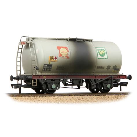 Bachmann Branchline 37-577C BR 45T TTA Tank Wagon Wagon 'Shell-BP' Grey [Weathered] - OO Gauge ...