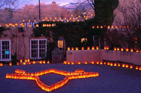 Christmas in the Southwest: Luminarias and Farolitos