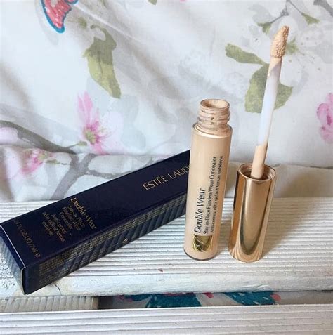 Estée Lauder Double Wear Stay-in-Place Flawless Wear Concealer | Review ...