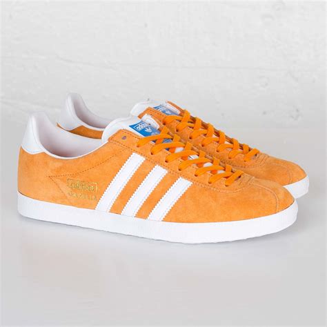 adidas Gazelle OG - S74848 - Sneakersnstuff | sneakers & streetwear ...