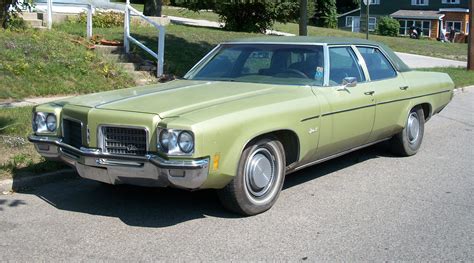 1970 Oldsmobile Delta 88 - Information and photos - MOMENTcar